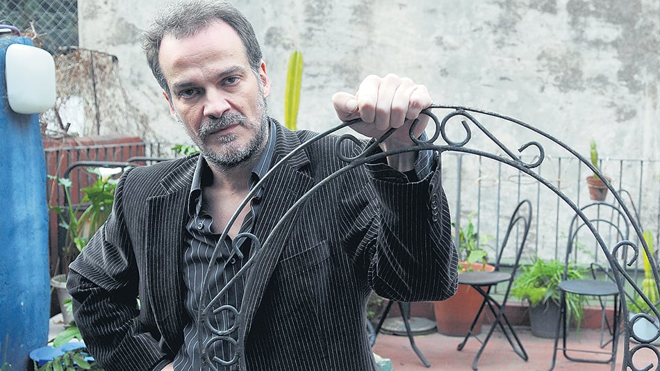 Acho Estol, Folkenstein, La Chicana, Dolores Solá, Daniel Melingo, Pablo Dacal, Laura Ros, Adriana Varela, Manuel Moretti, Cucuza