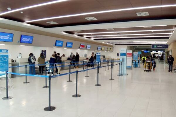 Desde el sector aeronáutico afirman que esta medida desequilibra el mercado laboral nacional