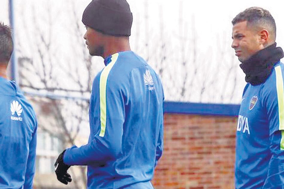 Los colombianos Wilmar Barrios, Frank Fabra y Edwin Cardona.