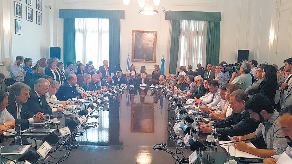 El Consejo Superior ayer celebró su primera sesión del año.