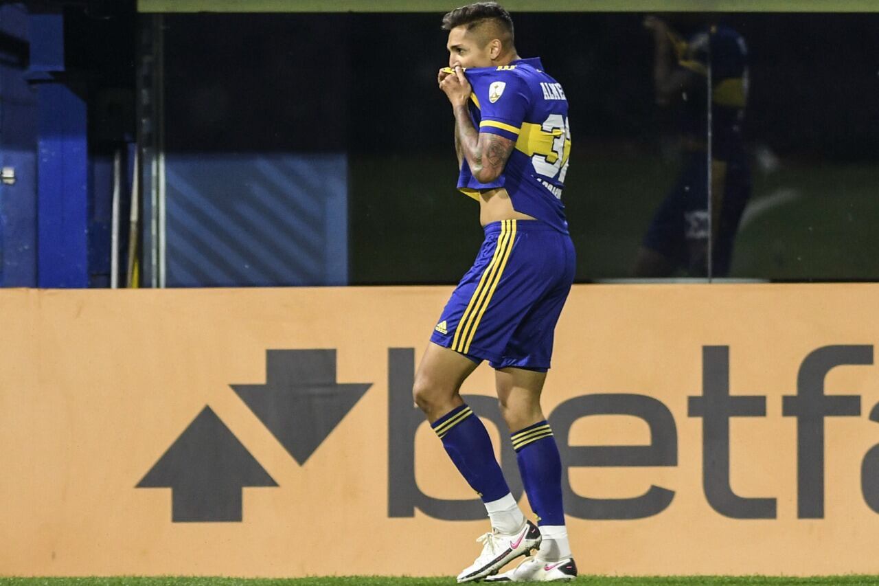 Agustín Almendra fue relegado a la reserva por sus actos de indisciplina