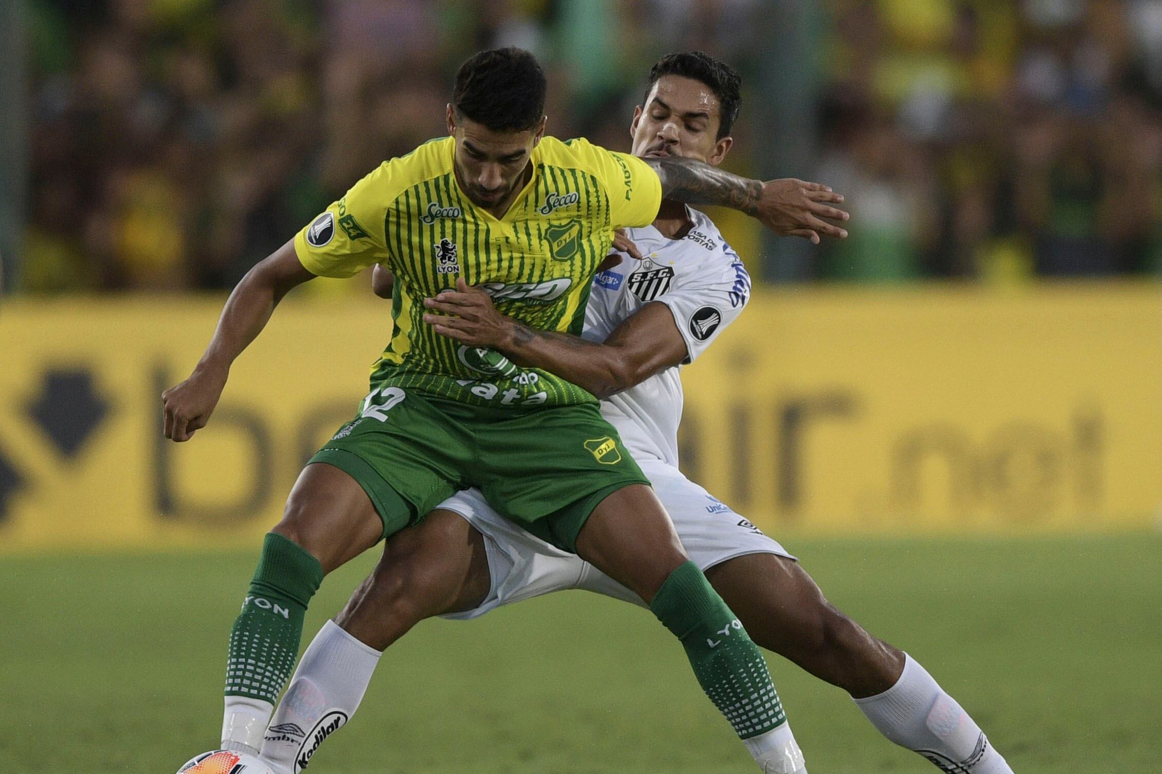 El hecho se produjo en el partido que Santos le ganó 2-1 a Defensa y Justicia.