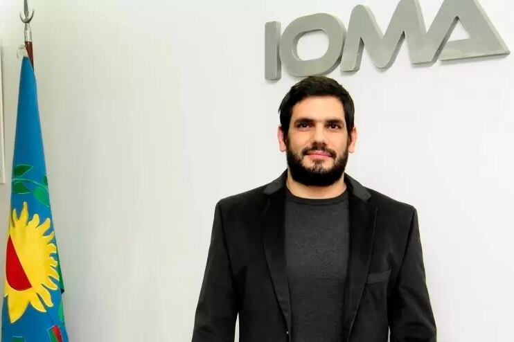 Homero Giles, titular de IOMA.