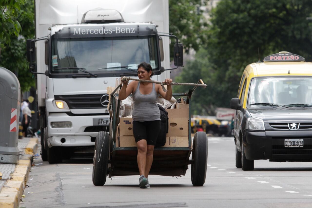 En este momento el salario básico equivaldría a 14.400 pesos.