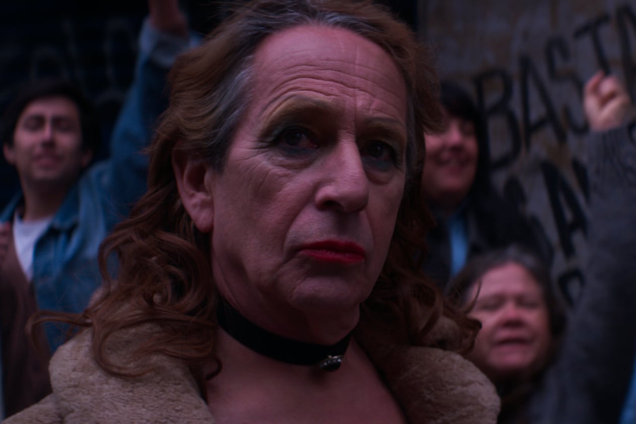 La Loca encarnada por Alfredo Castro es una “marica vieja” pero resiliente.