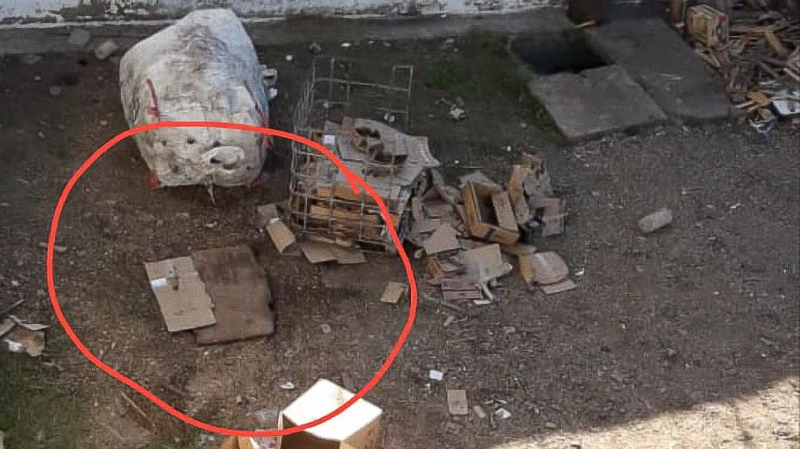 La boca del túnel estaba en el patio, pero la salida...