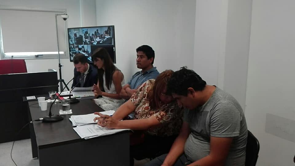 Vega Ibarra (de celeste) y Cordero Flores. 