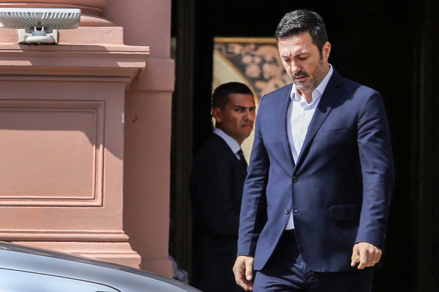 Petri, esta vez sin traje militar