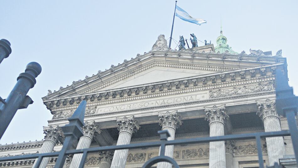 El incremento acordado rondará los 50 mil pesos, para una dieta de 76 mil de bolsillo.