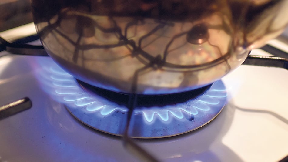 Con las nuevas subas, en doce meses el gas habrá subido hasta 111,2 por ciento frente a una suba salarial promedio que, según el Indec, fue de 27,5.