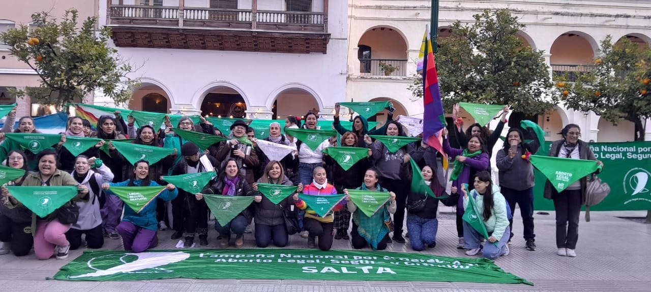 Pañuelazo en la ciudad de Salta