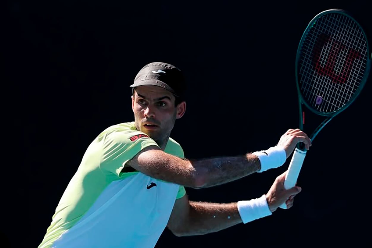 Díaz Acosta se cayó a partir del segundo set