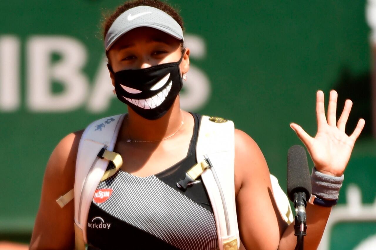 Naomi Osaka, se retiró del Gran Slam tras su presentación.