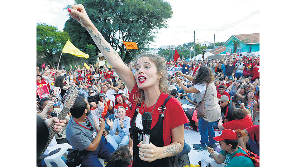 Militantes del PT mantendrán la presión en las calles.
