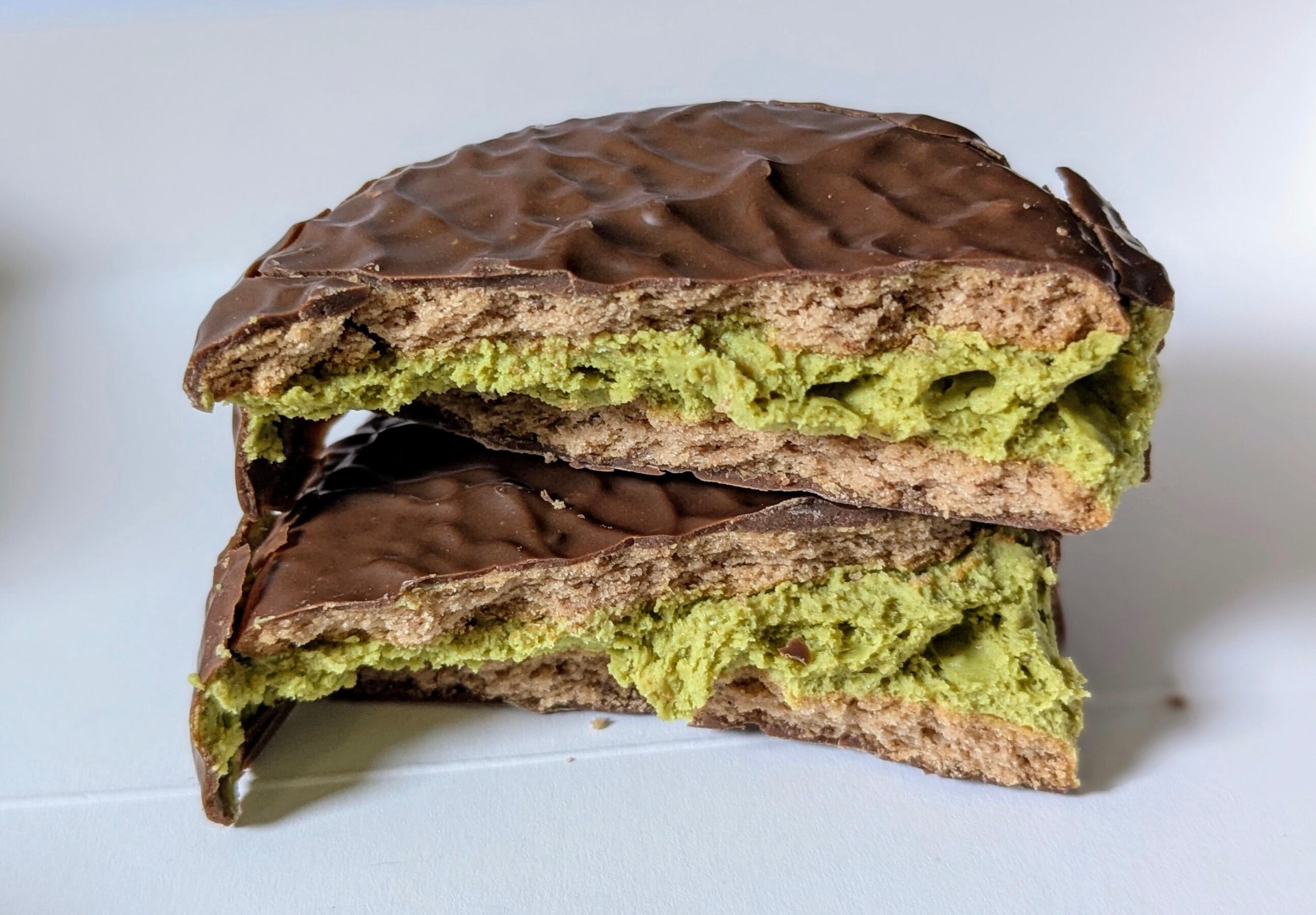 Los alfajores con chocolate Dubái llegaron para quedarse.