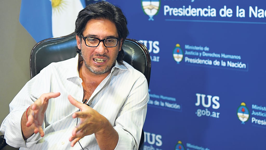 Garavano, la voz del Gobierno en las primeras horas tras saber que el cuerpo es el de Maldonado.