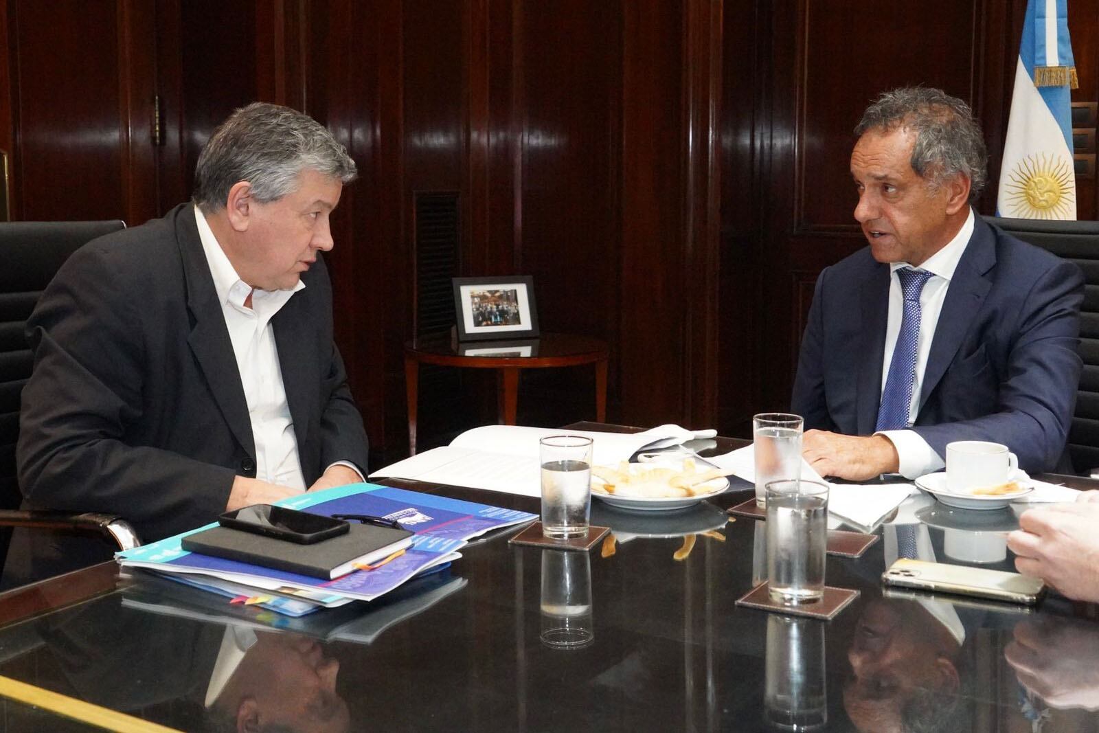 Wasiejko y Scioli durante su encuentro.