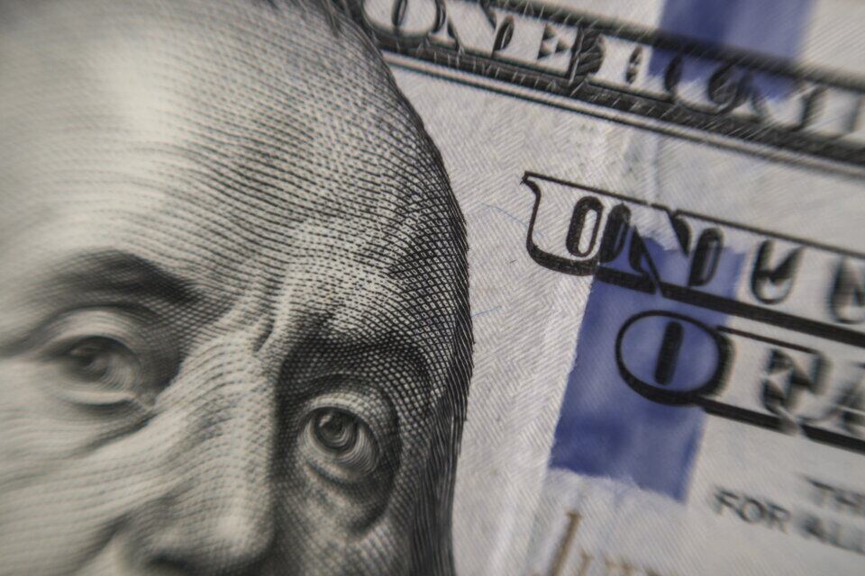 La cotización del dólar y el dólar blue en vivo.       