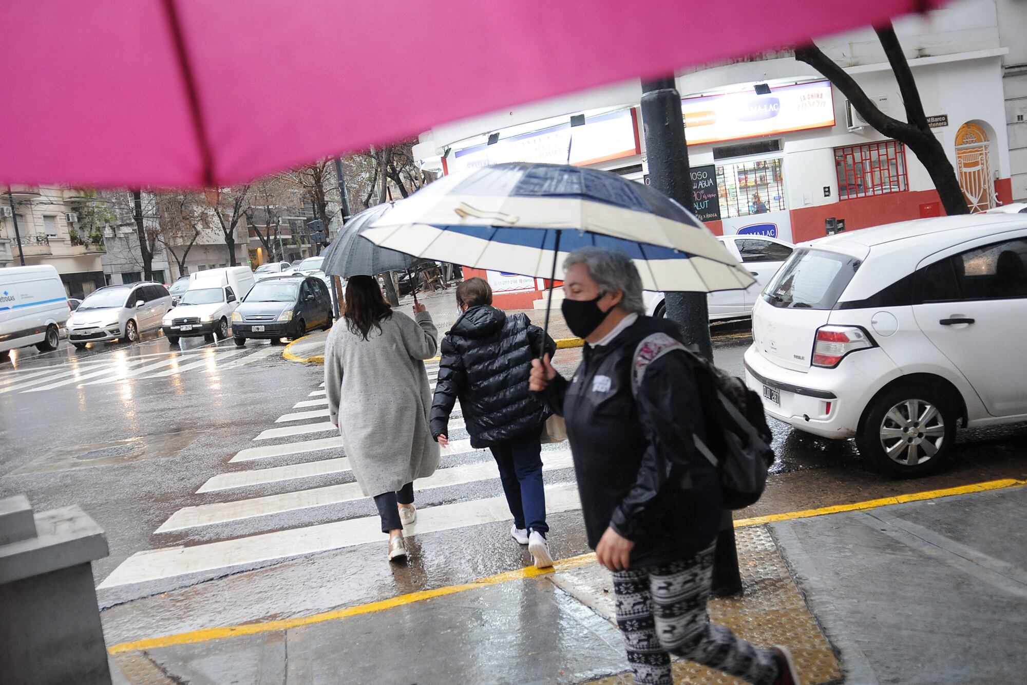 Se esperan lloviznas durante la mañana de este martes en el AMBA.