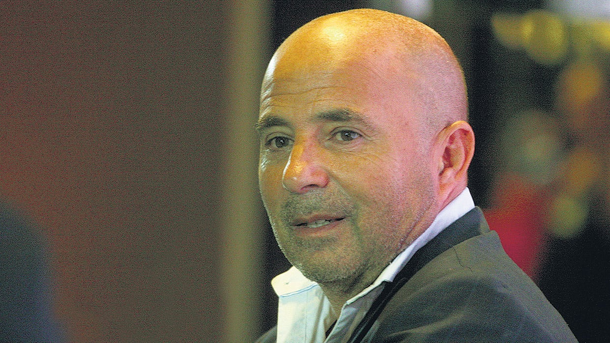 Jorge Sampaoli se convirtió por la tarde de ayer en la cara de una marca de relojes.