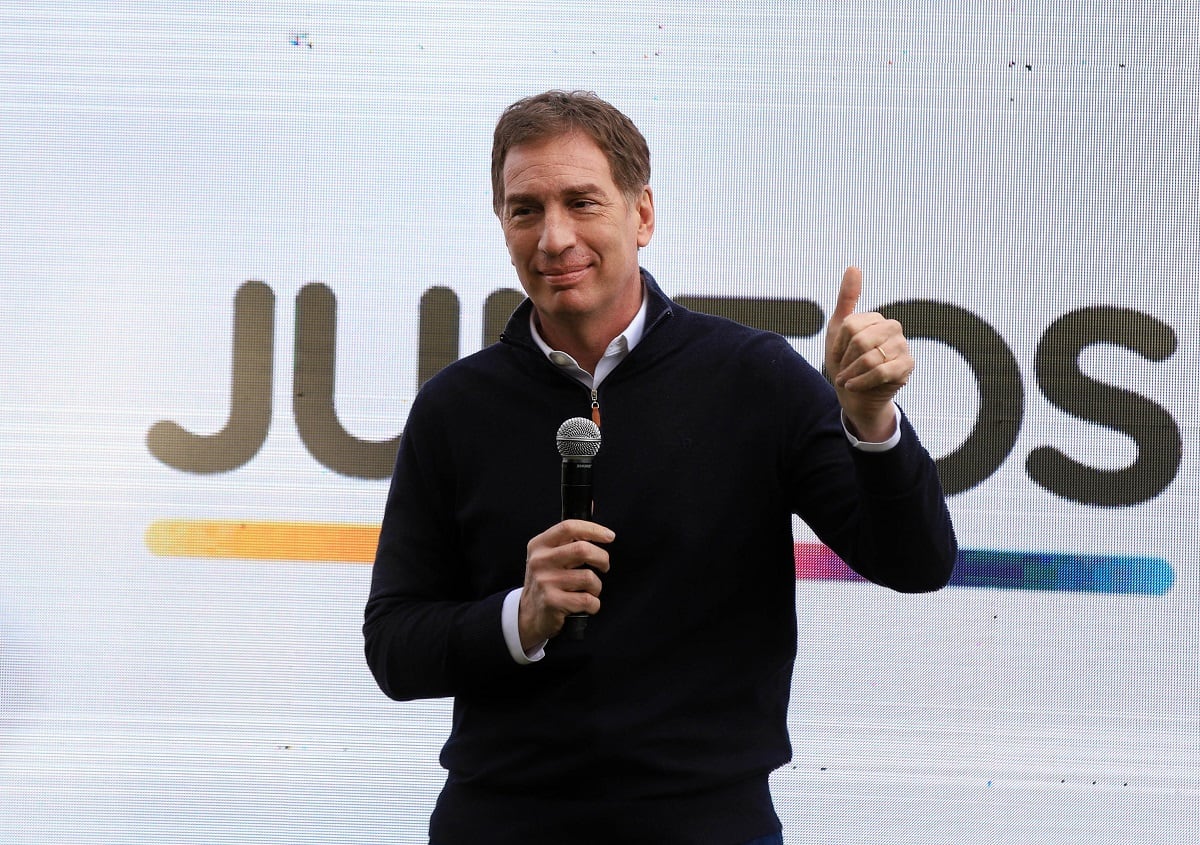 Diego Santilli presentó su lista.