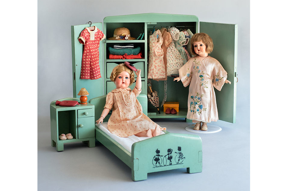 "Marilú, baúl y guardarropa". Colección Elsa Keller y Silvia Paz. Fotografía de Graciela Calabrese