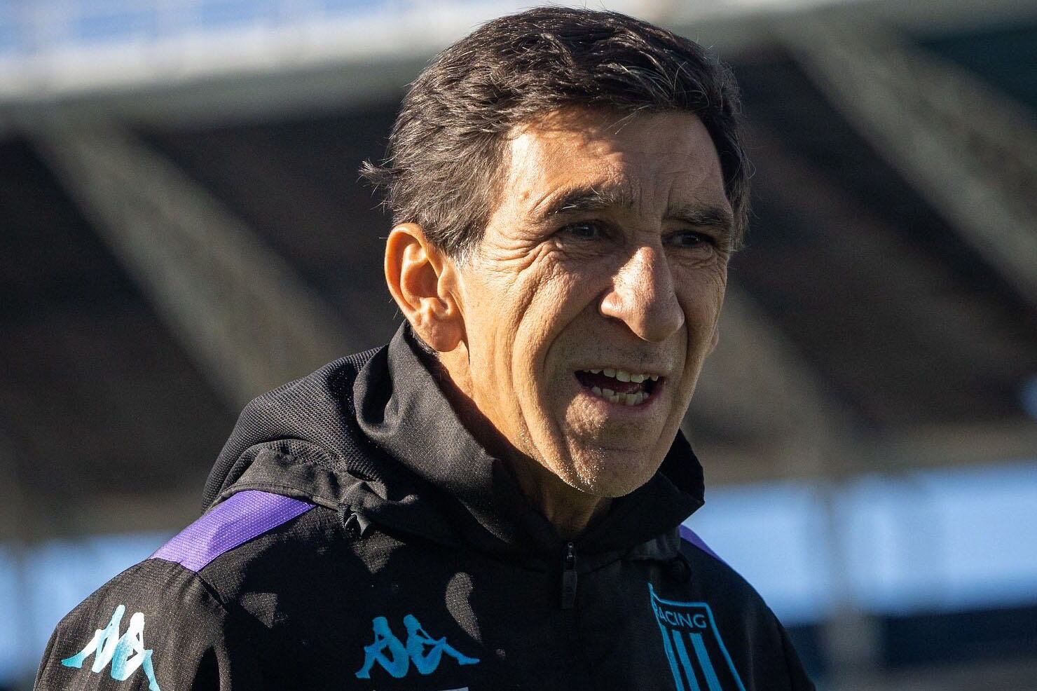 Gustavo Costas pondrá suplentes en Racing