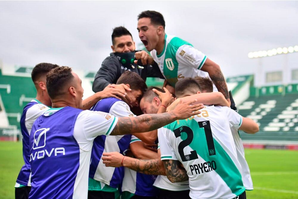 Banfield ganó el clásico 2-0, pero Lanús cree que se incluyó mal al juvenil Gregorio Tanco.