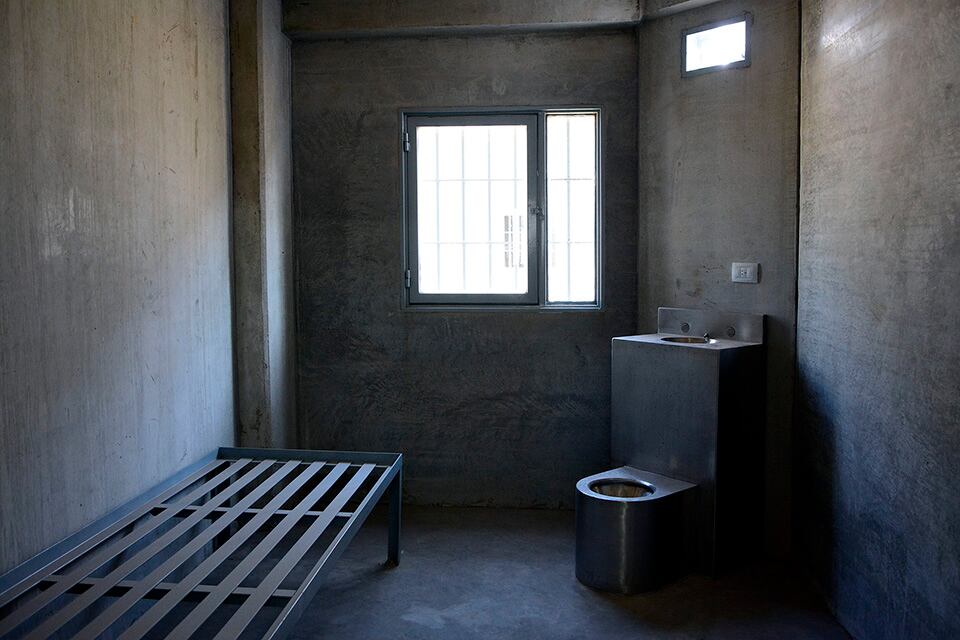 Está detenida en la Unidad 5.