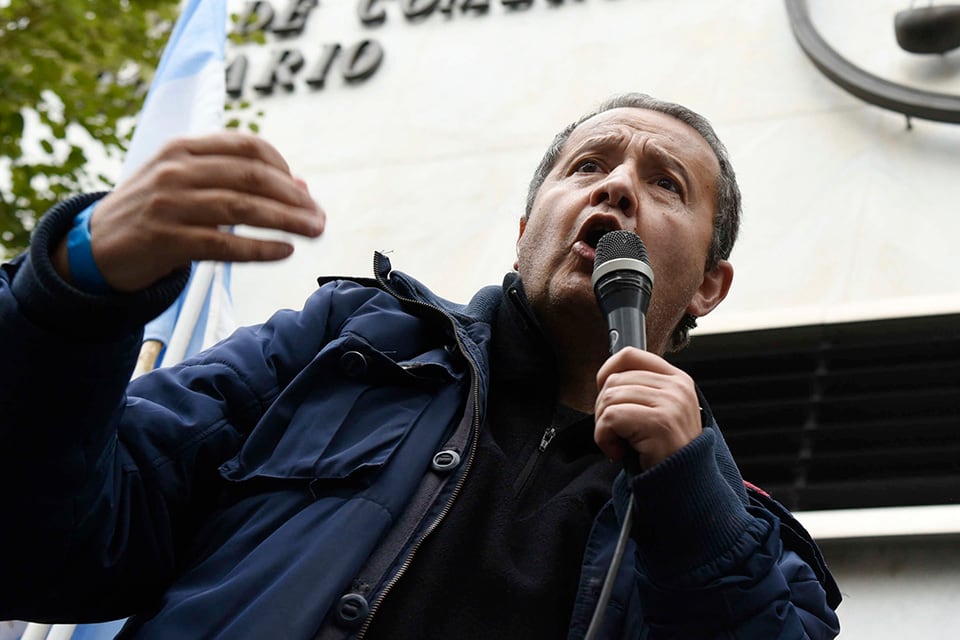 El diputado provincial Carlos Del Frade.