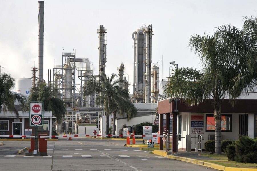 La decisión es clave porque la planta de Santa Fe es la única del país que fabrica poliuretano.