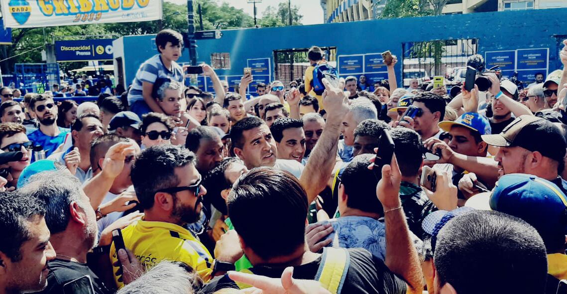 Juan Román Riquelme, candidato a vicepresidente, fue el gran protagonista de las elecciones.