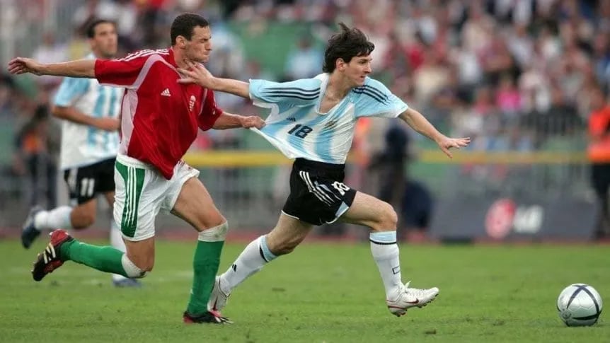 A 18 años del debut de Messi 