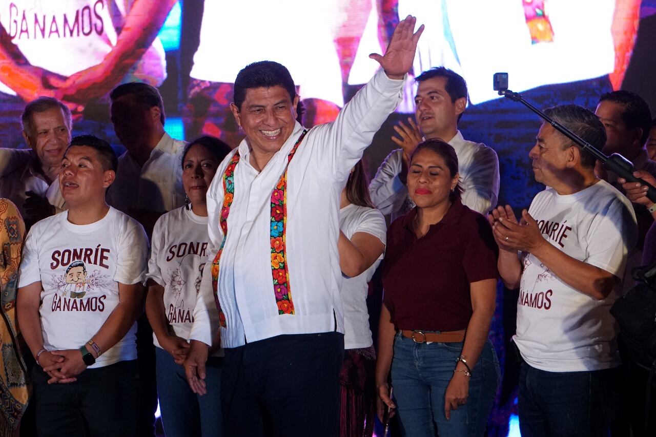 Salomón Jara ganó en Oaxaca. 