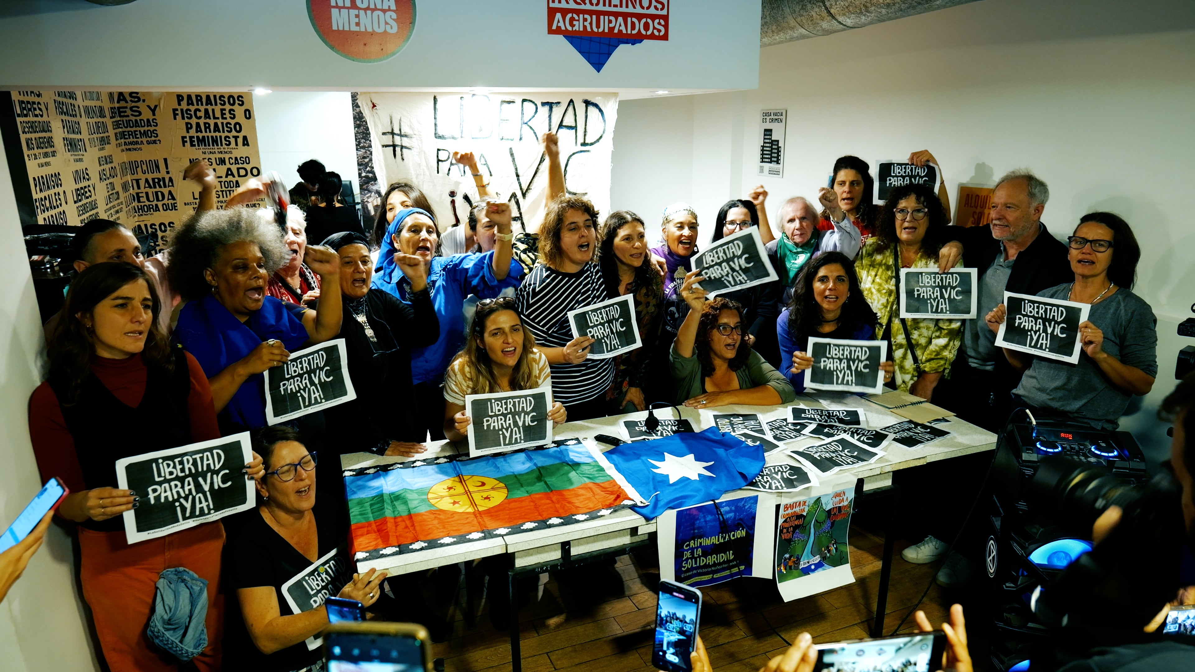Conferencia de prensa para exigir la libertad de Victoria con referentas políticas y de derechos humanos.
