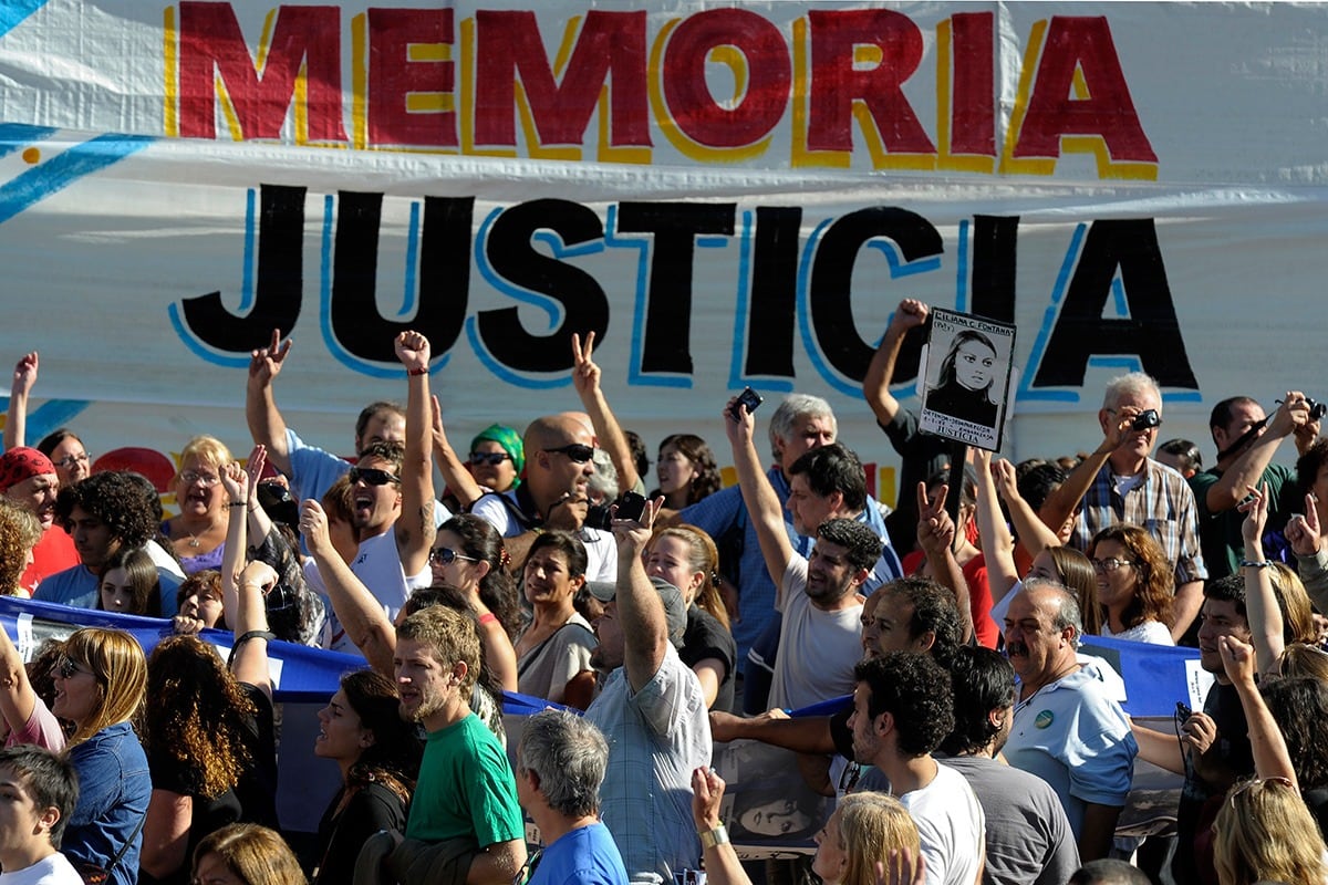 El Gobierno nacional reactivó el Programa "Buscar", creado para capturar a genocidas prófugos de la Justicia a través del ofrecimiento de recompensas a quien aportara información certera.