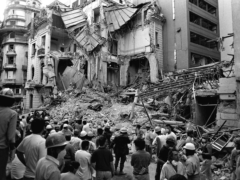 El acto se realizará en la esquina donde se encontraba la embajada.