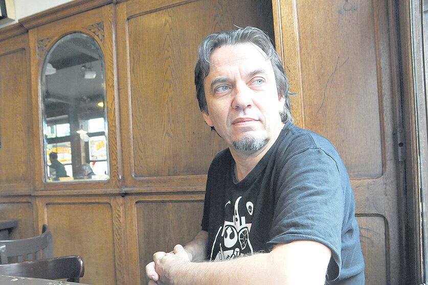 “Me hice peronista el día en que Cámpora ganó las elecciones”, confiesa Cárdenas.