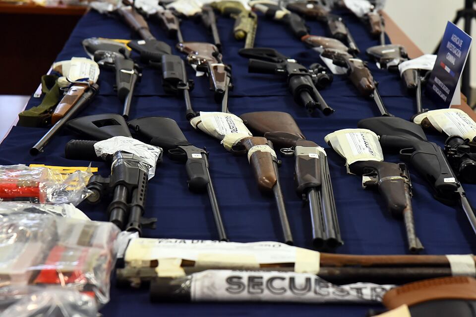 Conseguir balas en el mercado negro es más fácil de lo que se cree. 