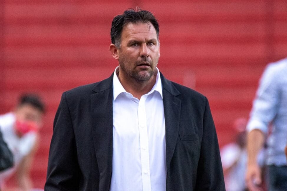 Diego Dabove hizo una gran trabajo en La Paternal.