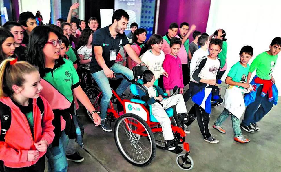 Por Ernestito, su primer usuario, la bici se llama ErniBike