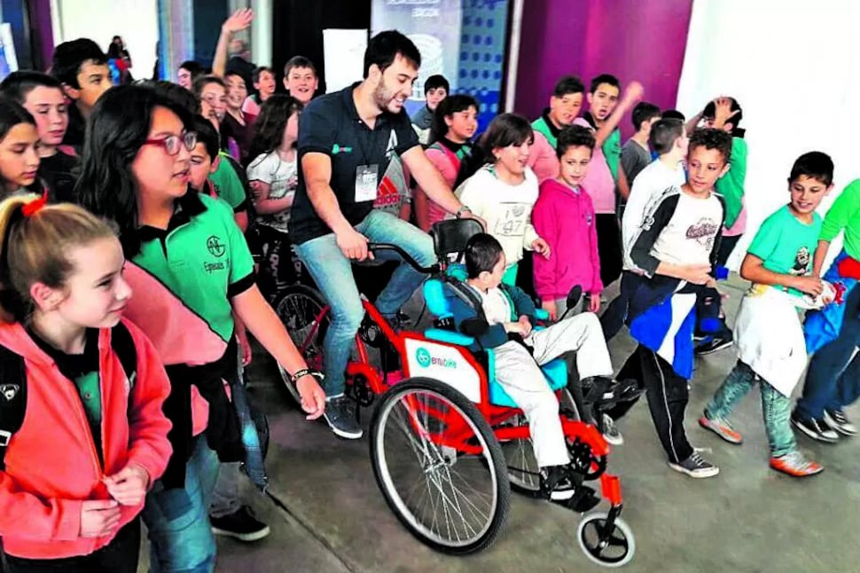 Por Ernestito, su primer usuario, la bici se llama ErniBike