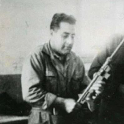 Una antigua foto de Muñiz en los tiempos de la liberación argelina.