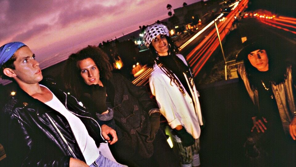 En El ritual de Jane’s Addiction, el periodista Fabrizio Pedrotti recupera la historia del insigne disco de 1990.