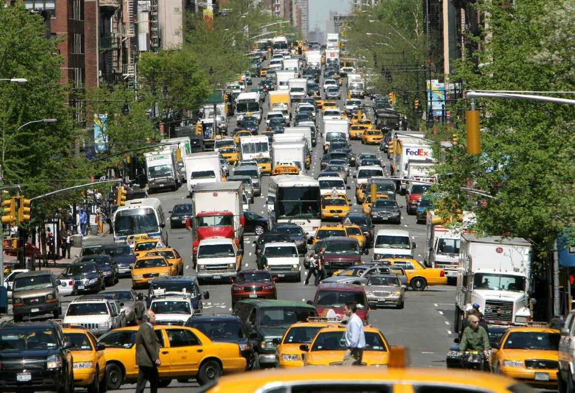 El plan pretende cobrar a los conductores por circular más abajo de la calle 60 en la isla de Manhattan, una zona que abarca los distritos de negocios de Midtown y Wall Street