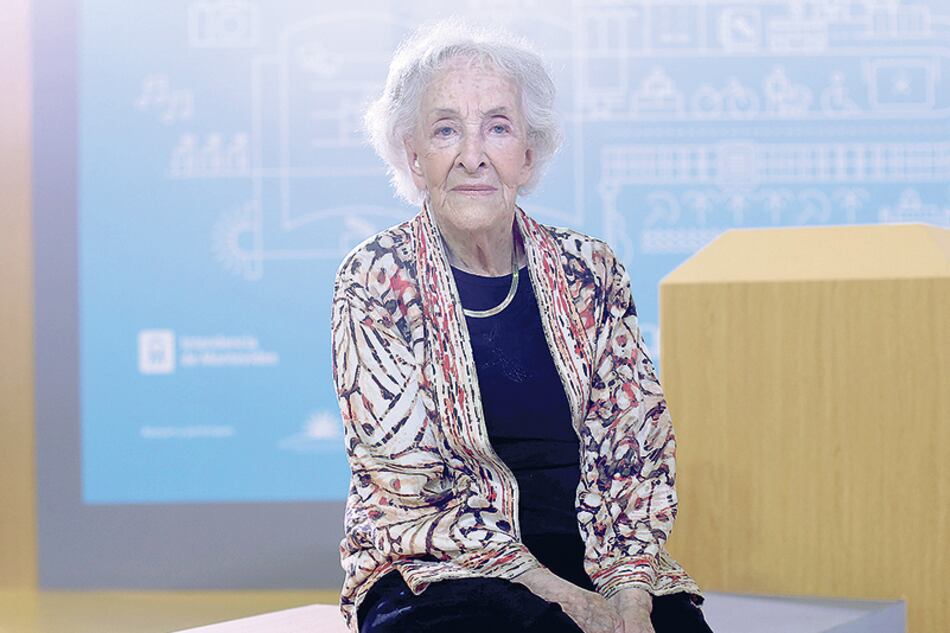 Ida Vitale vivió muchos años exiliada en México. Volvió a Montevideo hace un año, tras la muerte de su pareja.