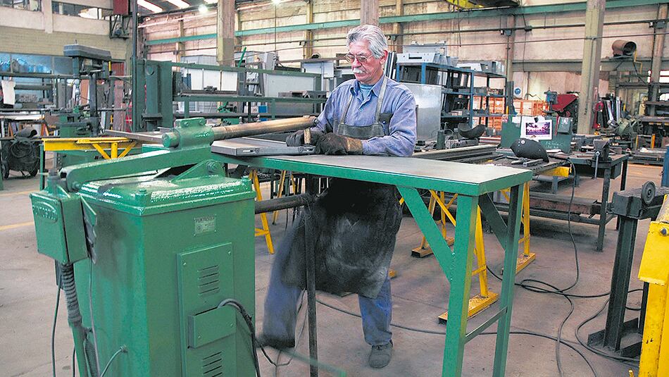 “Necesitamos políticas de Estado que permitan superar la devastación”, sostienen Apyme y Enac.