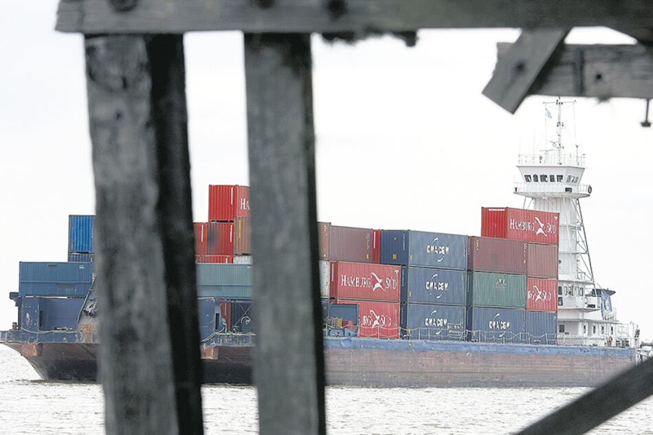 Las importaciones del Mercosur pasan a pagar la tasa de la que estaban exentas.