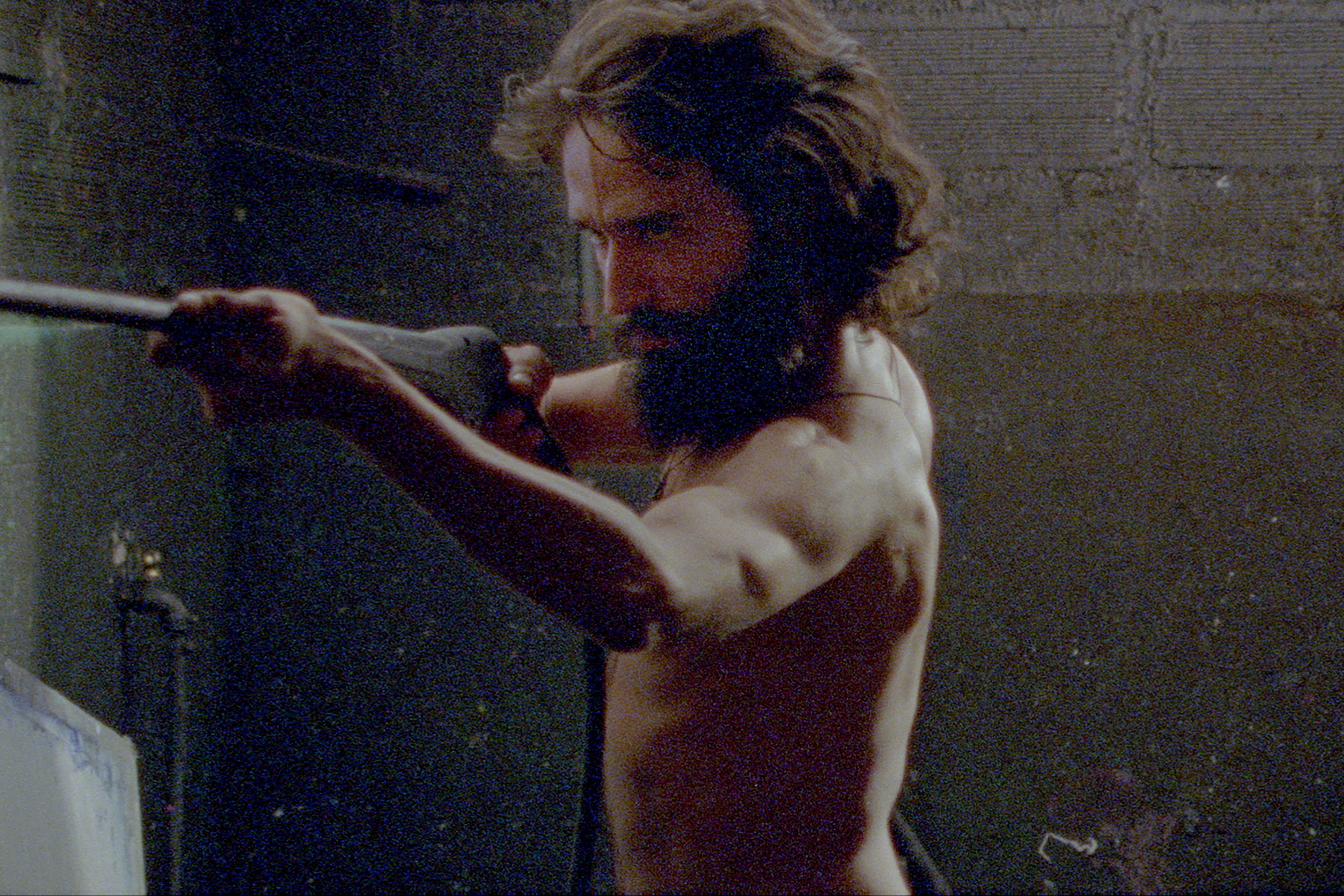 El protagonista está obsesionado con matar atávicamente al Padre.