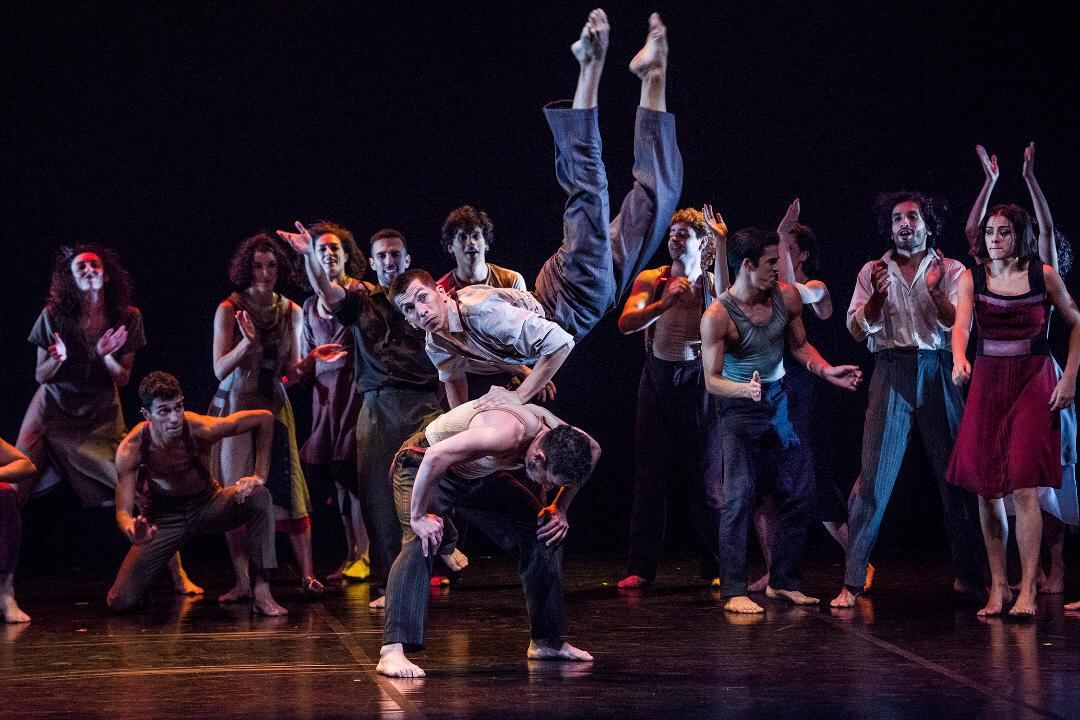 Cantata se presenta en el Teatro San Martín (Av. Corrientes 1530) hasta fines de abril.    